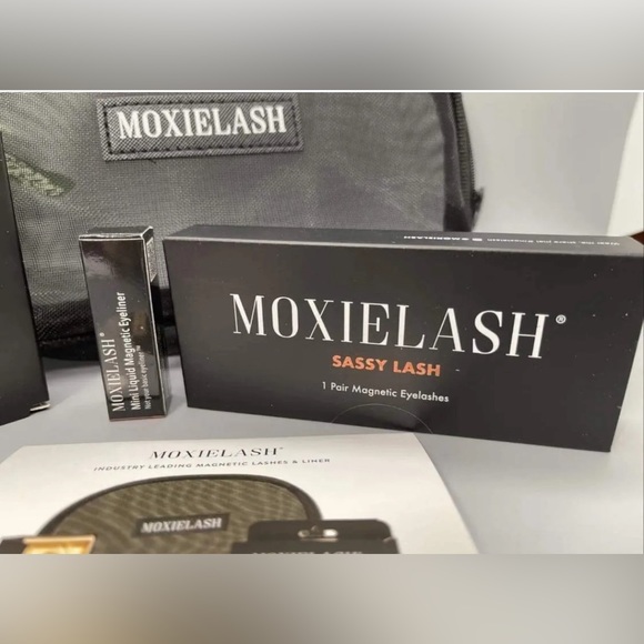 MOXIELASH SASSY LUXE BUNDLE - Picture 2 of 6